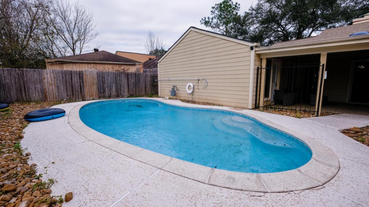 فيلا Pool House, 20 Minutes From Dt 4Bdr For 10 Guests - Winkleman هيوستن المظهر الخارجي الصورة