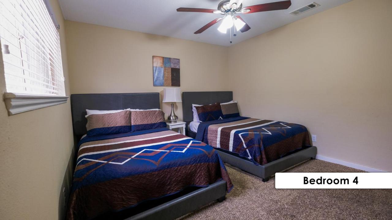 فيلا Pool House, 20 Minutes From Dt 4Bdr For 10 Guests - Winkleman هيوستن المظهر الخارجي الصورة